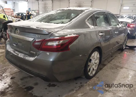 2018 Nissan Altima 2.5 Sr from USA, damaged, VIN 1N4AL3AP1JC207429